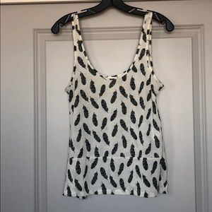H&M feather tank